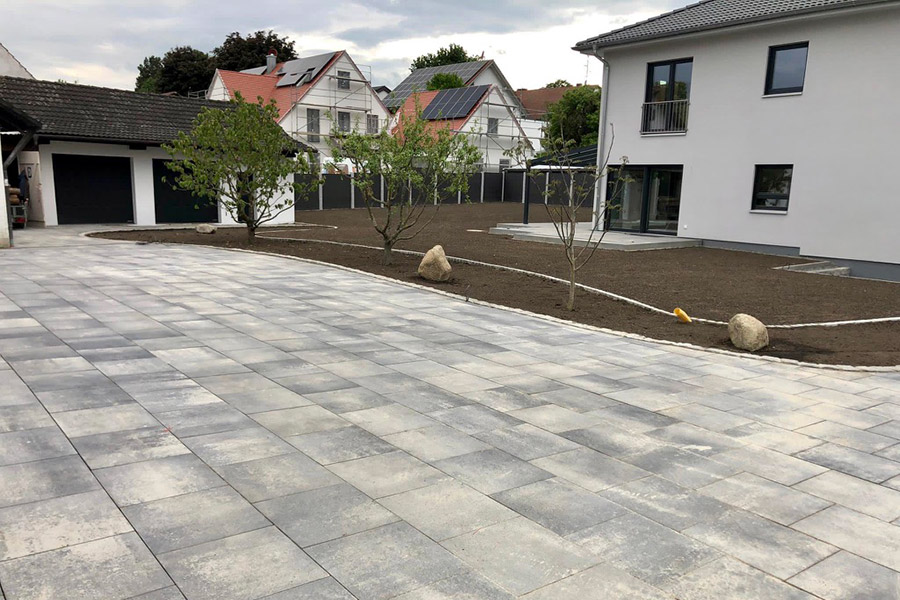 Pflasterarbeiten in Reichertshausen