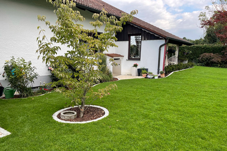 Beeteinfassung in Straubing