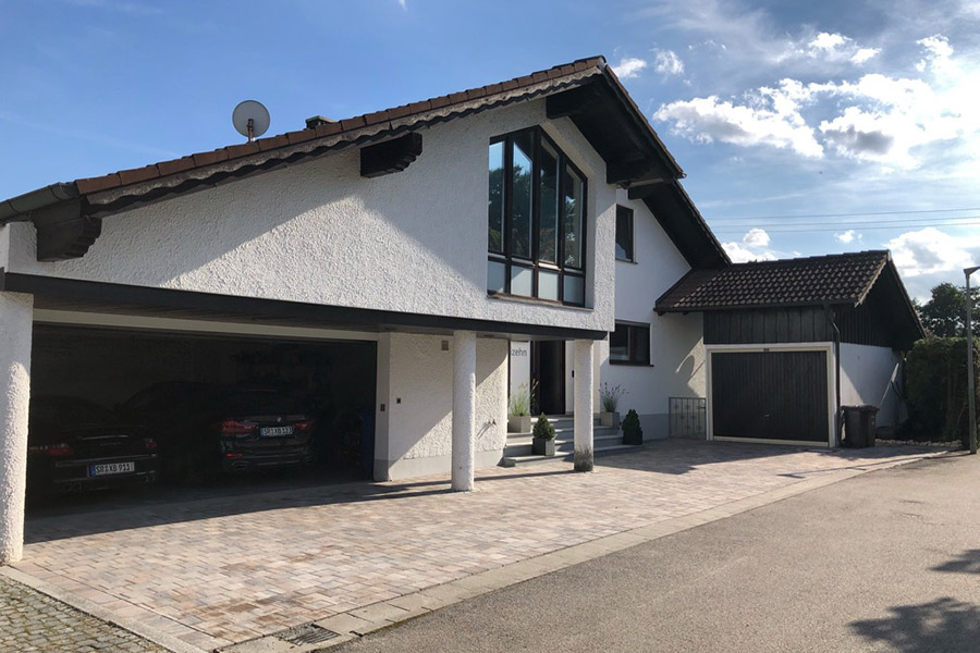 Neugestaltung Einfahrtsbereich