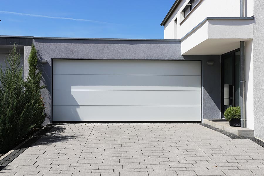 Beton- und Natursteinpflaster für Einfahrten, Wege und Hofflächen