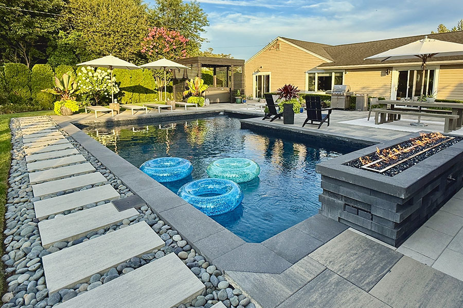 Pool und Whirlpool für den eigenen Garten Pool und Whirlpool für den eigenen Garten